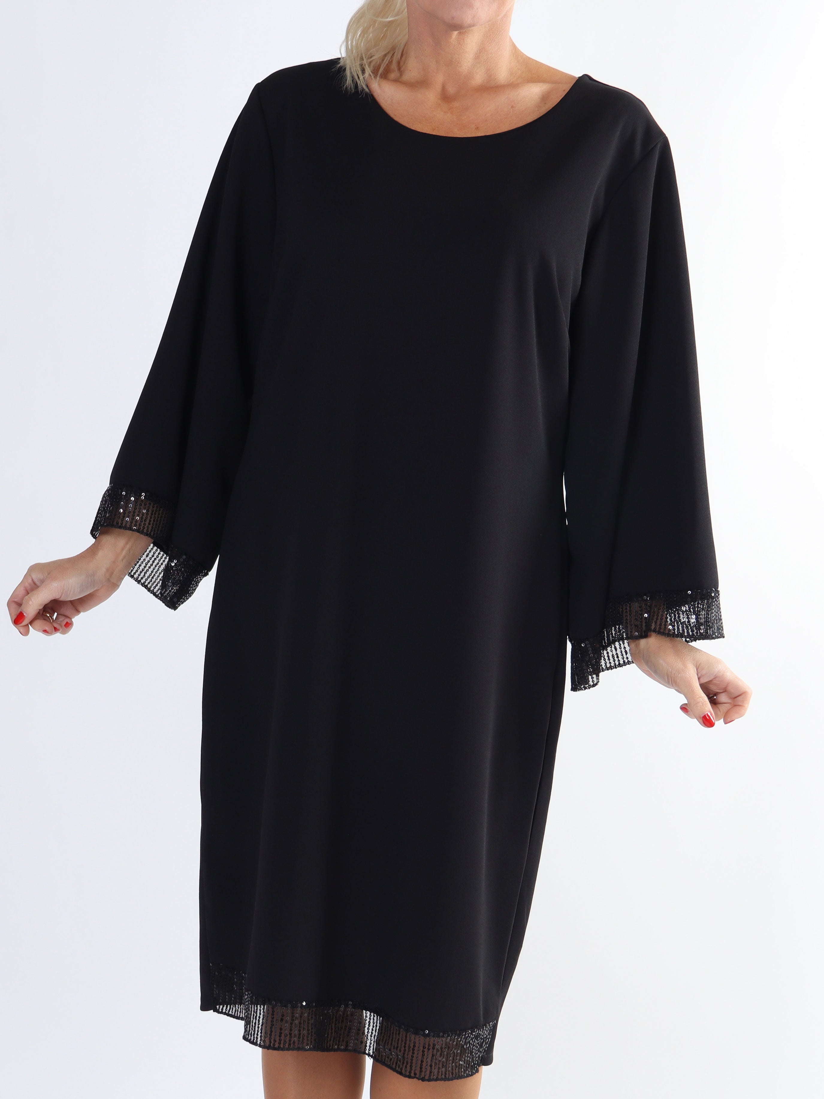 Lanza - Fin plus size kjole detaljeret med paillet kanter